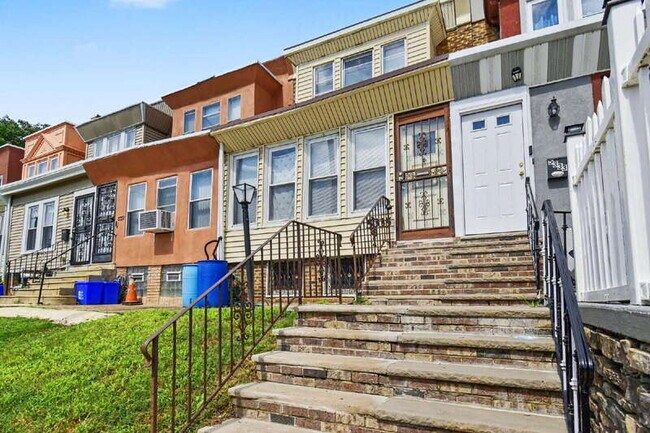Building Photo - 5335 Willows Ave
