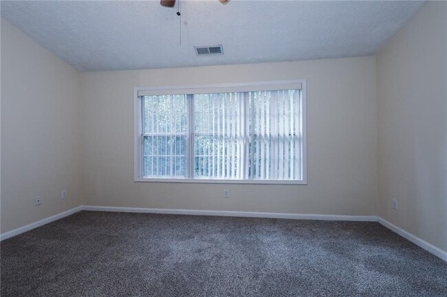 Building Photo - 790 Celeste Ln