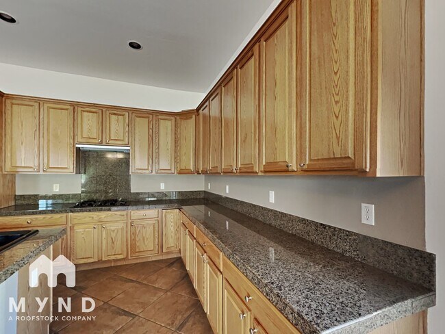 Building Photo - 11962 N Grape Ivy Pl