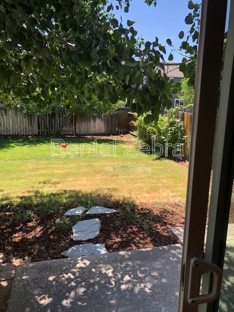 Building Photo - 3268 SW Metolius Pl