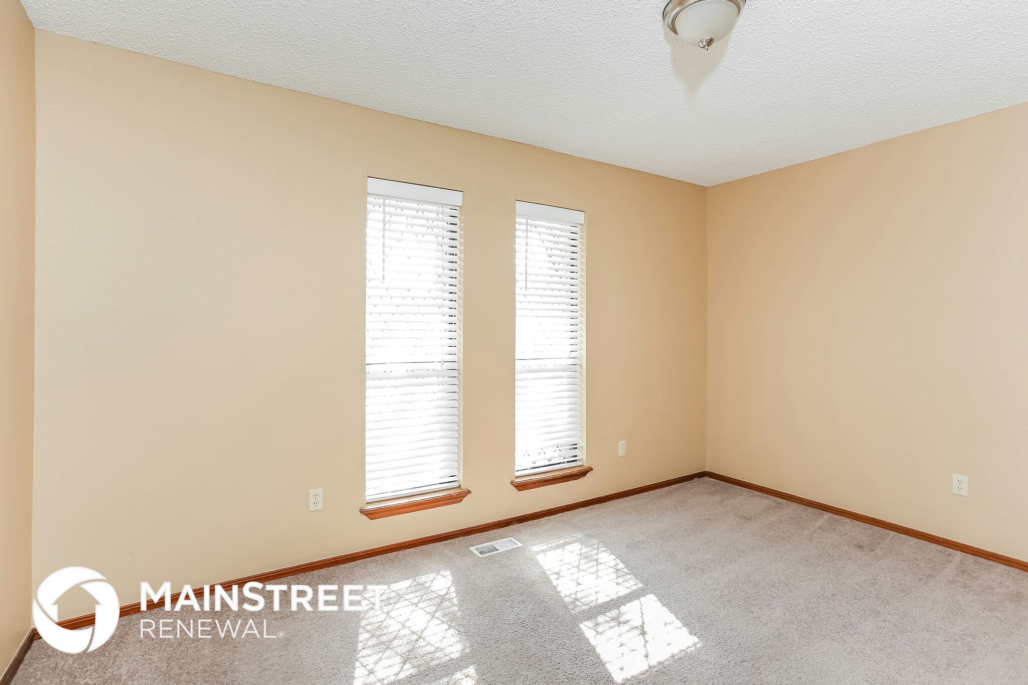 Building Photo - 11233 Cimarron Dr