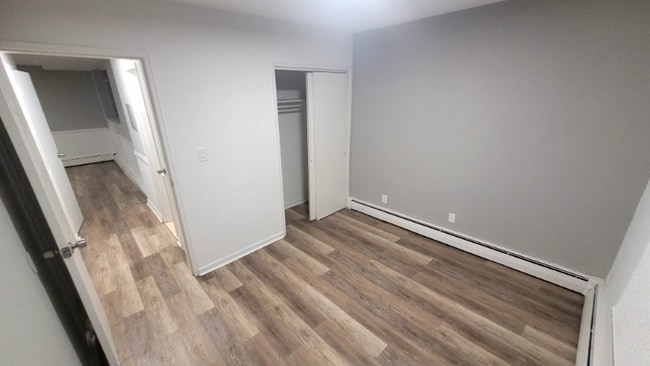 Building Photo - 787 Vose Ave