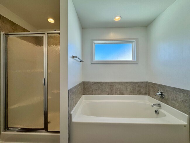 Building Photo - Welcome to Highcroft