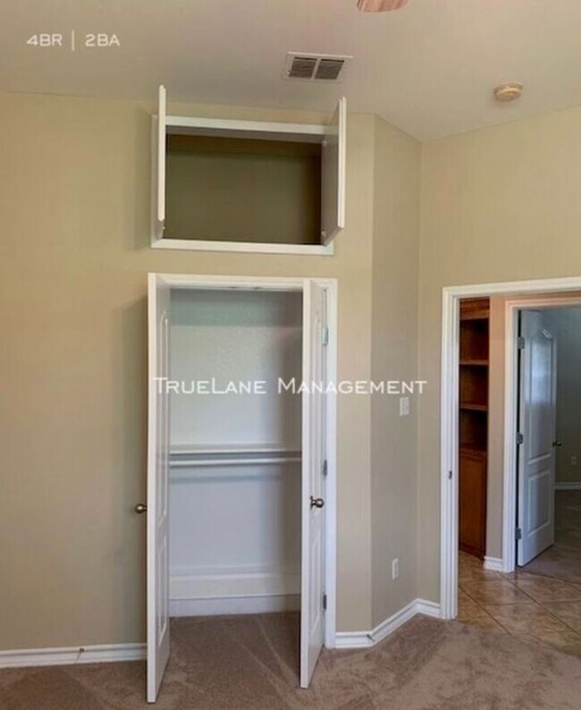 Building Photo - No Application Fees*$500.00 off 1st Months...