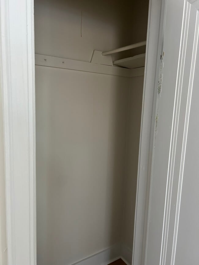 Building Photo - 1607 Howard St