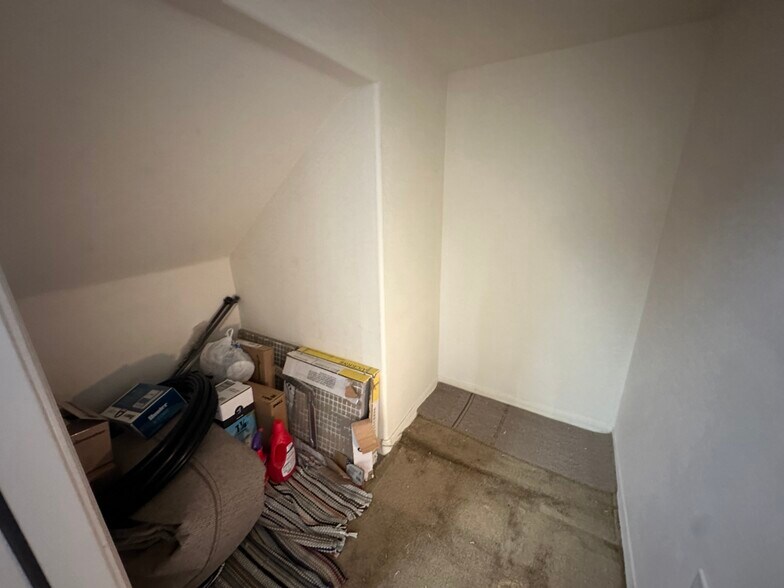 Building Photo - 4717 W Sweet Iron Pass