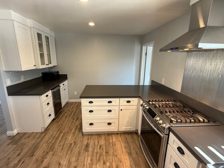 Building Photo - 5125 Caldera Ct