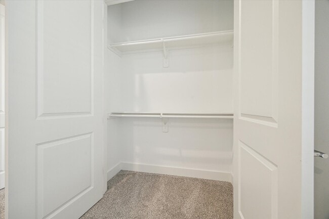 Building Photo - 845 Elkhart St