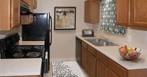 Building Photo - 2501 Davis St