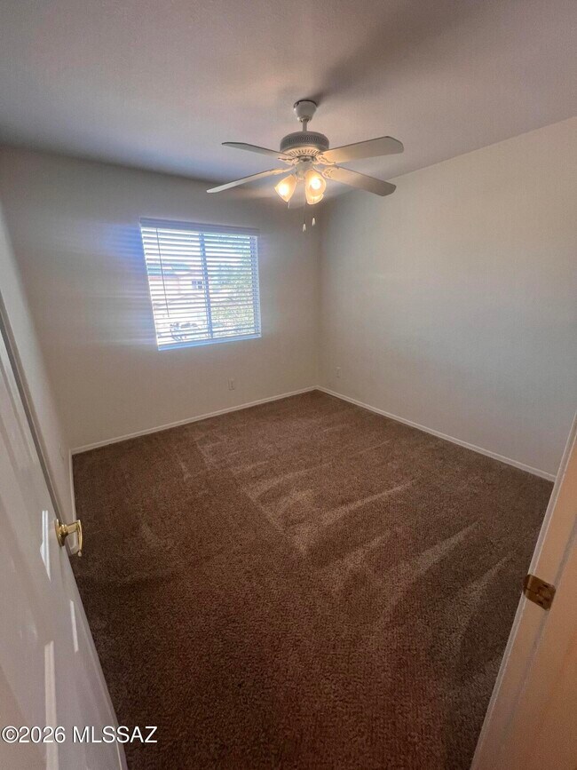 Building Photo - 6110 S Earp Wash Ln