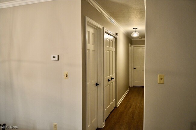 Building Photo - 1306 Fox Run Ct