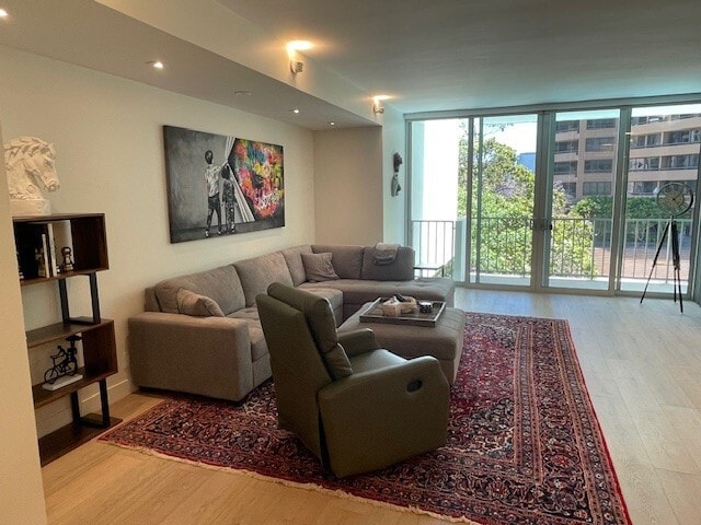 Building Photo - 10433 Wilshire Blvd