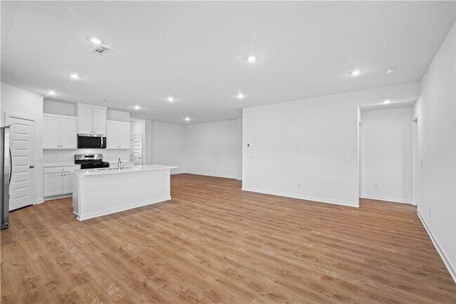 Building Photo - 523 Nevada St