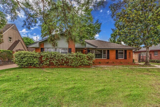 Primary Photo - 6417 Lindyann Ln