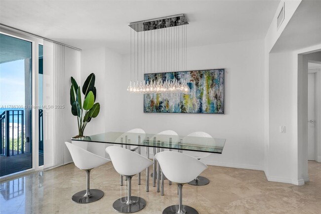 Building Photo - 1500 Ocean Dr