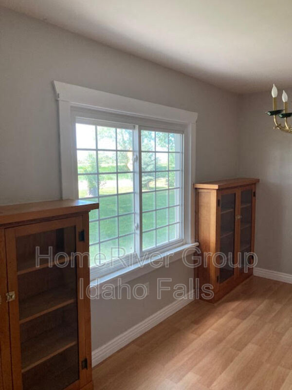 Building Photo - 510 N 15 W