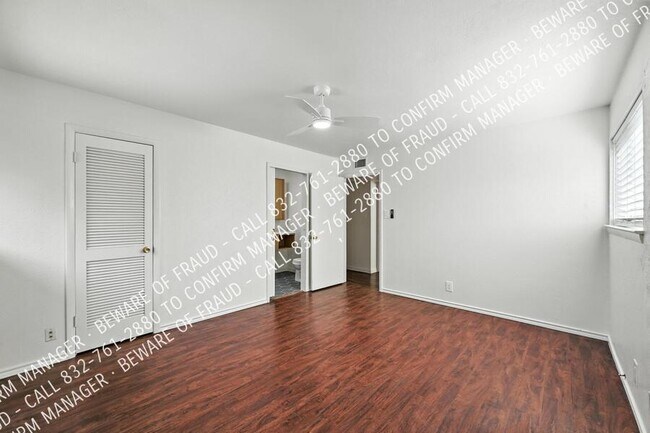 Building Photo - 525 Salem Dr