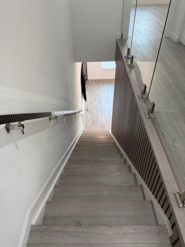 Building Photo - 4416 Hammock Grove Dr