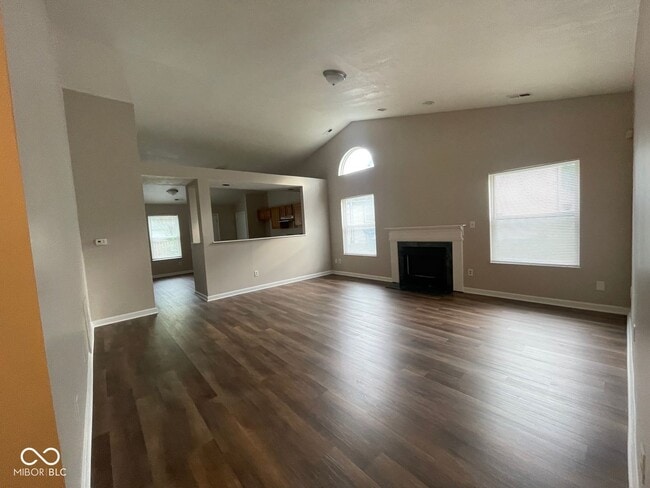 Building Photo - 6043 Hayford Ct