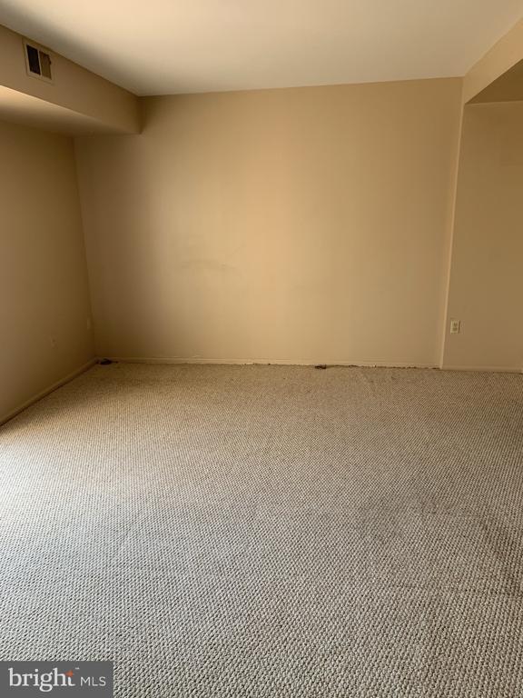 Building Photo - 22319 Mayfield Sq