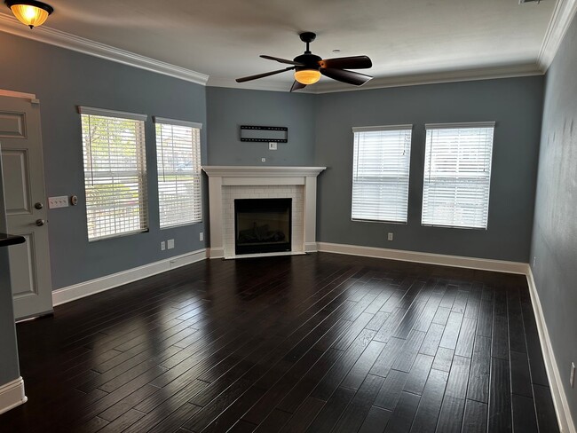 Building Photo - Redlands Townhome For Rent!