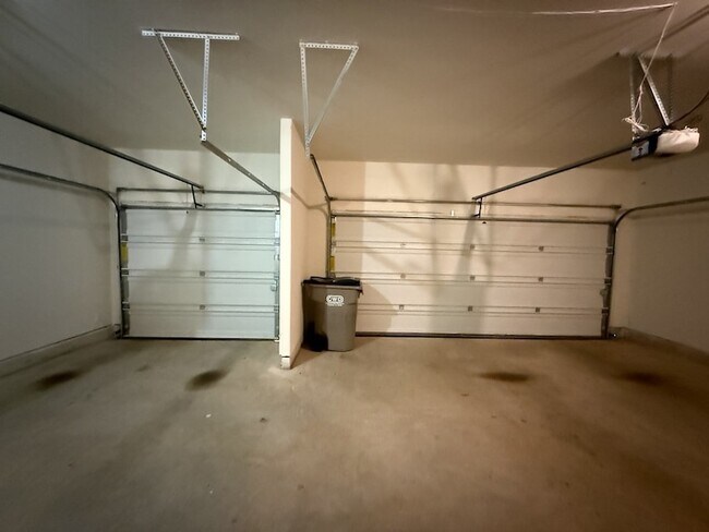 Building Photo - 783 Bayberry Ln