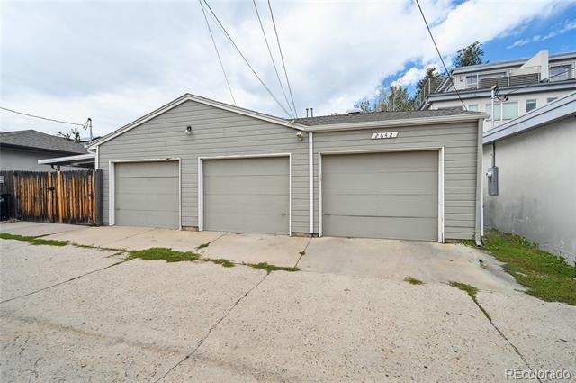 Building Photo - 2642 Lowell Blvd