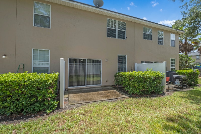 Building Photo - 3690B Creswick Cir