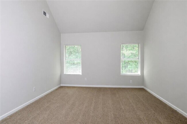 Building Photo - 1545 Iris Walk