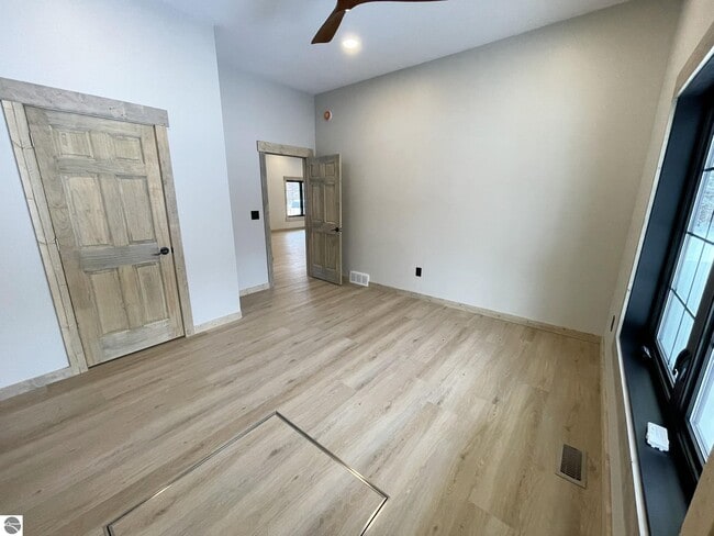 Building Photo - 9000 Kalkaska St