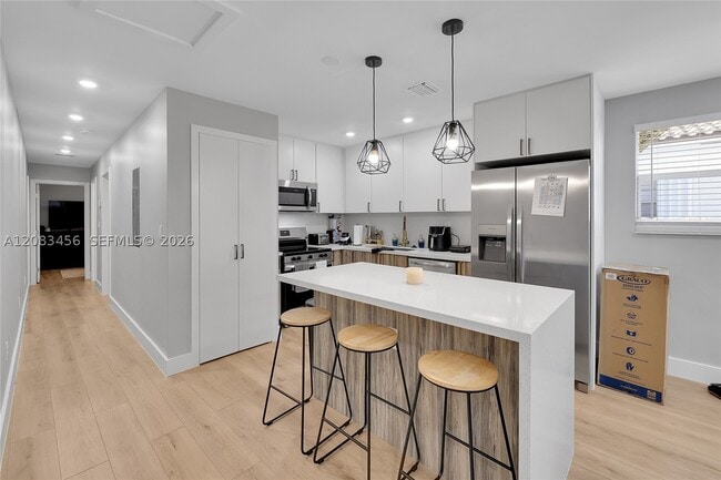 Building Photo - 3520 SW 88th Ct
