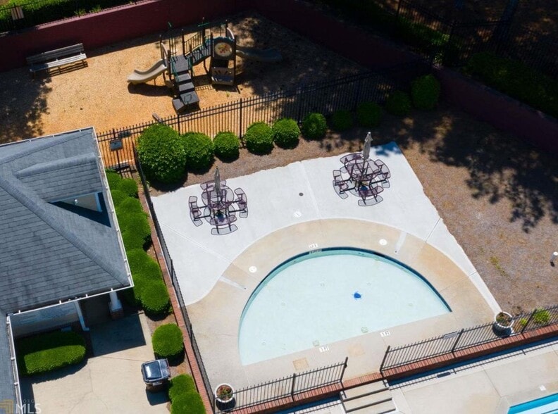 Building Photo - 212 Rockport Dr