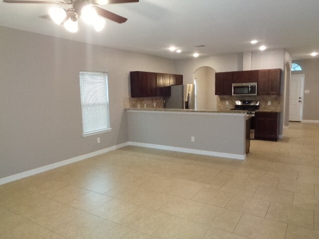 Building Photo - 6510 Holly Cove Ln