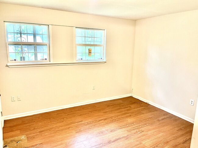 Building Photo - 7440 Richey Dr