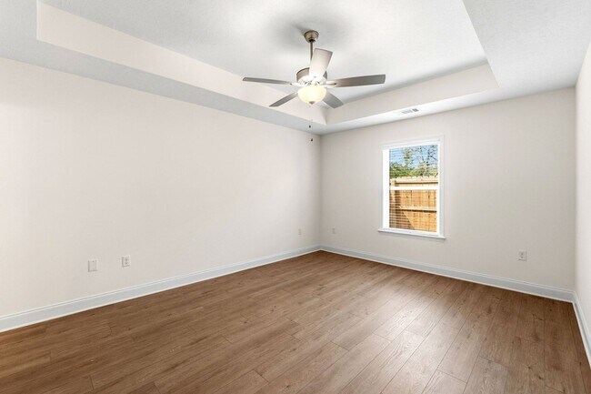 Building Photo - 2221 Archer Ln