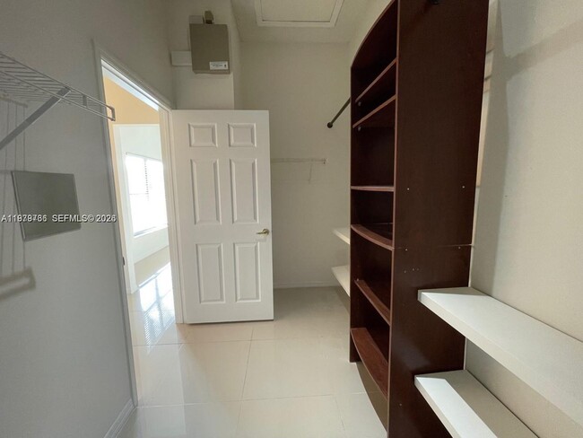 Building Photo - 16309 Emerald Cove Rd