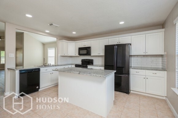 Building Photo - NOW AVAILABLE! 3663 Windswept Dr, Montgome...