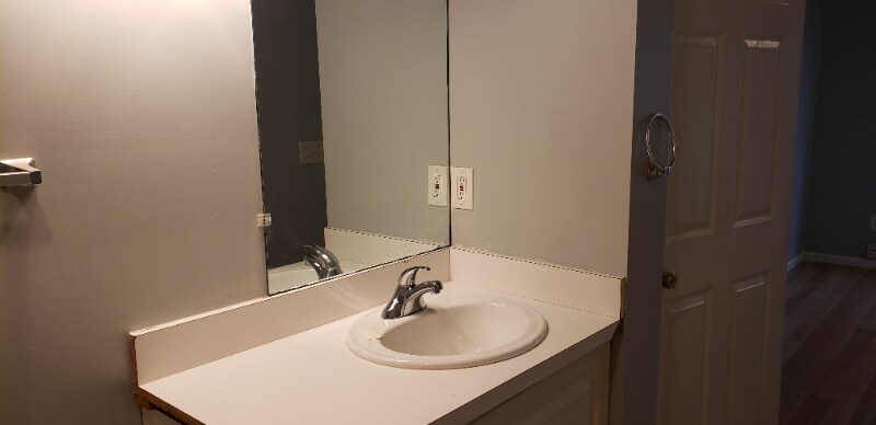 Building Photo - 86 Earlmoor Blvd