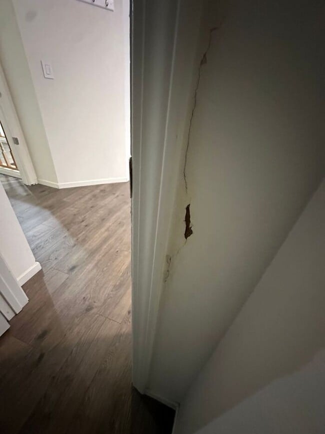 Building Photo - 5375 Santa Rosa Ave