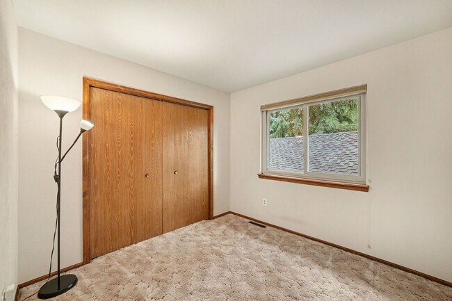 Building Photo - 7980 S Harrison Cir