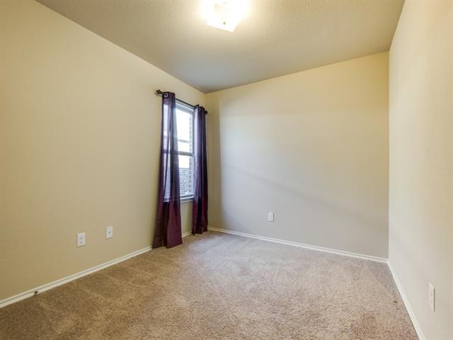 Building Photo - 1122 Roman Dr