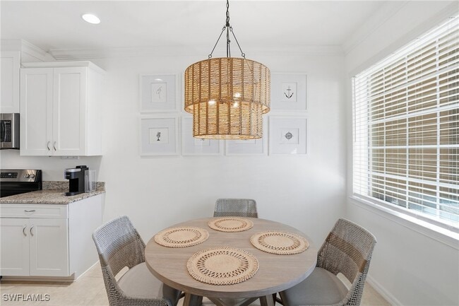 Building Photo - 9374 Pocida Ct