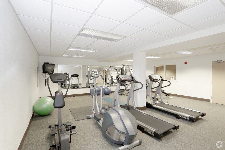 Fitness Center - 202 Race