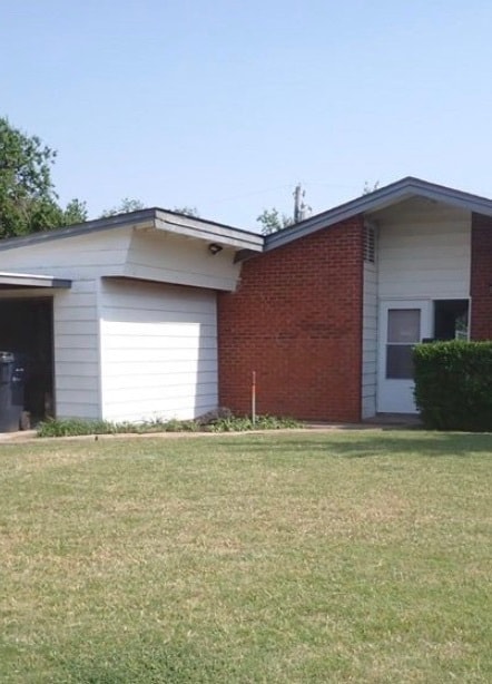 Building Photo - 2720 NW 49th St