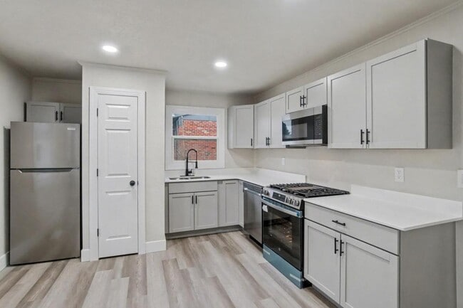 Building Photo - 4201 Lobata Pl