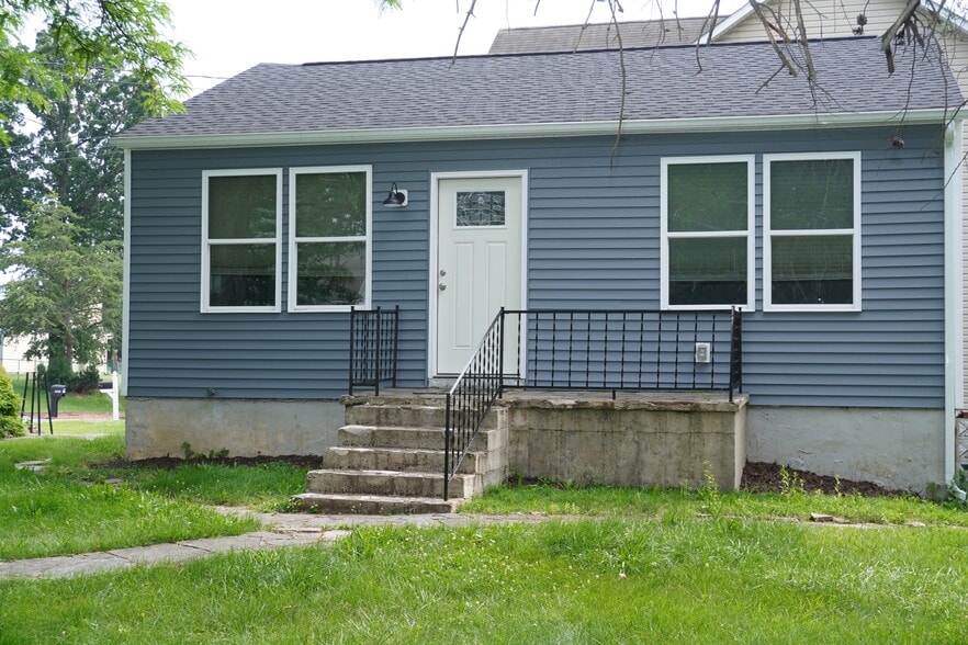 Building Photo - 7319 Castlemoor Rd