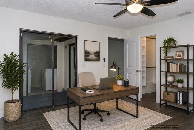 Building Photo - 1382 Hendren Dr