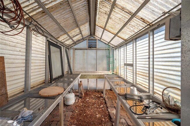 Building Photo - 3811 44th Ave N