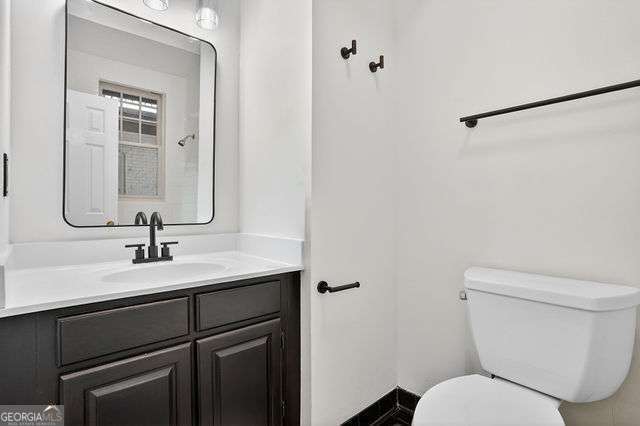 Building Photo - 2840 Peachtree Rd NW