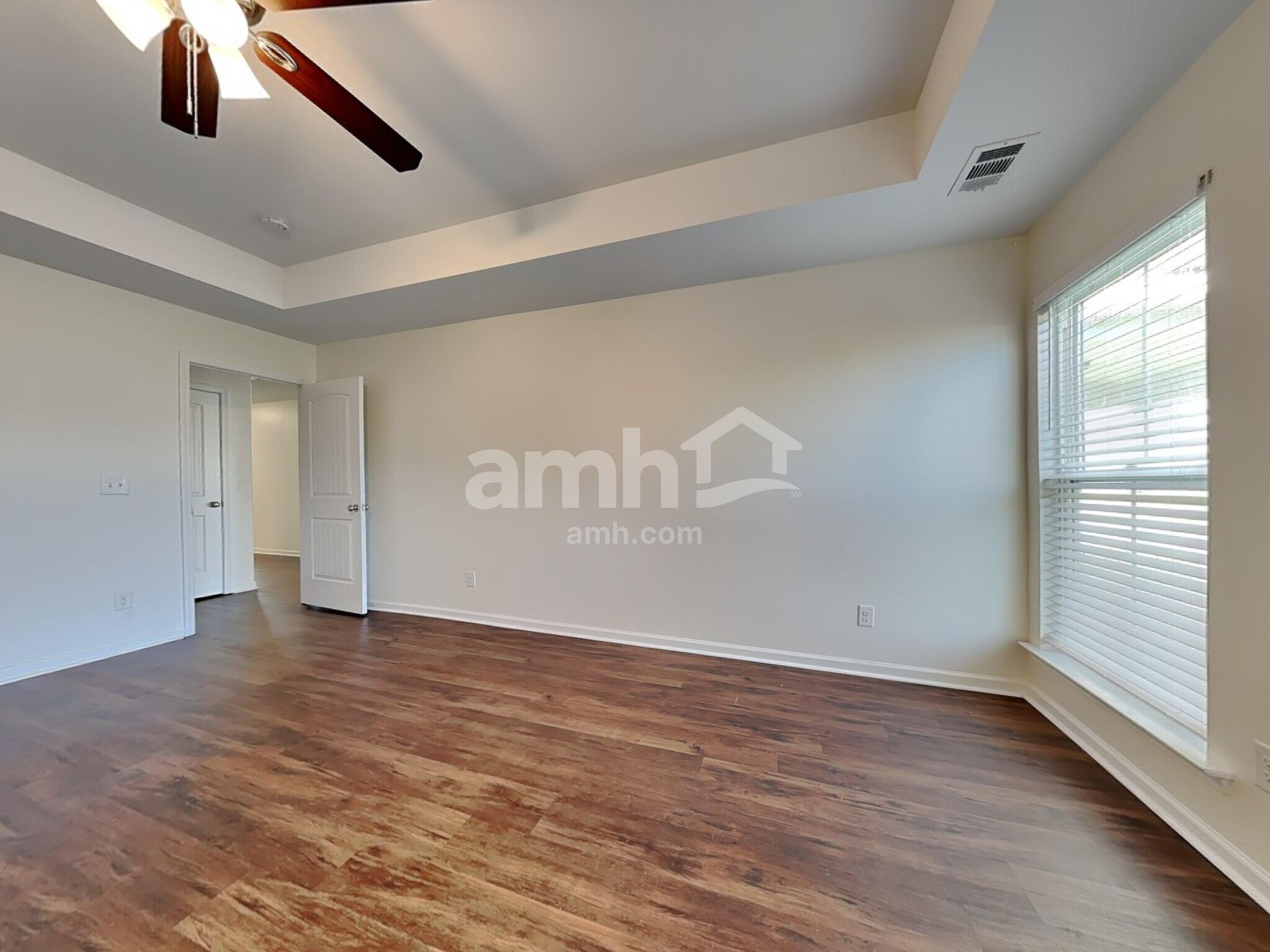 Building Photo - 4 Buxton Ave